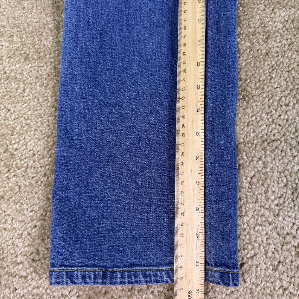 Liz Claiborne Women's Jeans Size 6 R Straight Leg Mid Rise Denim 29x30 F069 - Picture 11 of 13